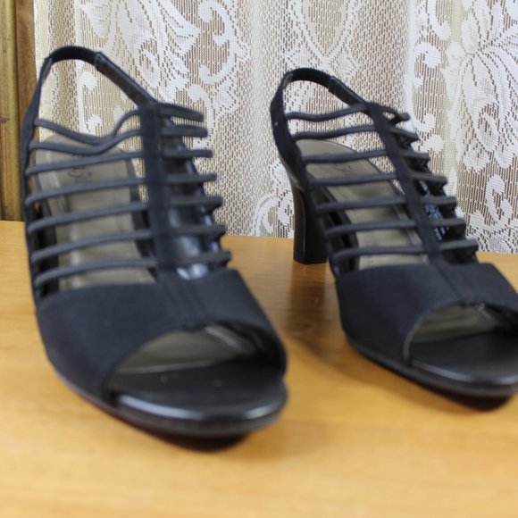 east 5th Women's Neville Heeled  Black Sandals Dress Shoes - Picture 5 of 7